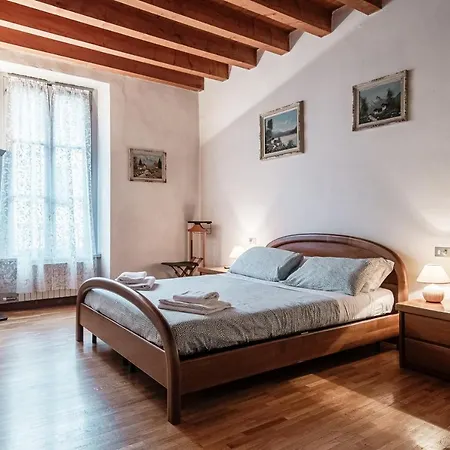 Il Balcone Della Corte - Downtown Apartament Como